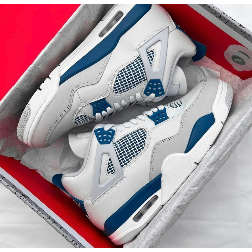 Nike Air Jordan 4 Retro Blue