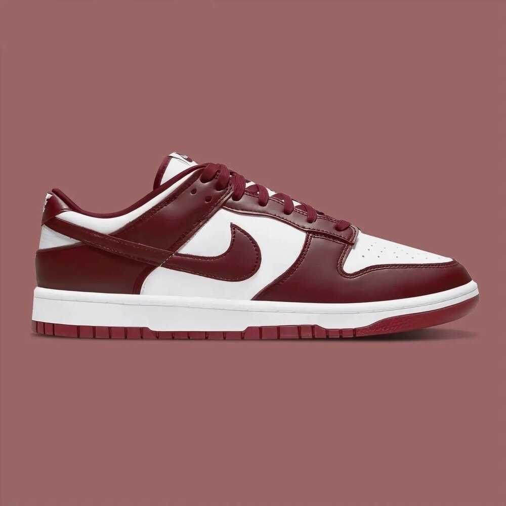 Nike Dunk Low Bordeaux
